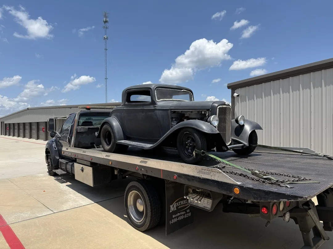 Black 1932 Ford — hot-rod transport